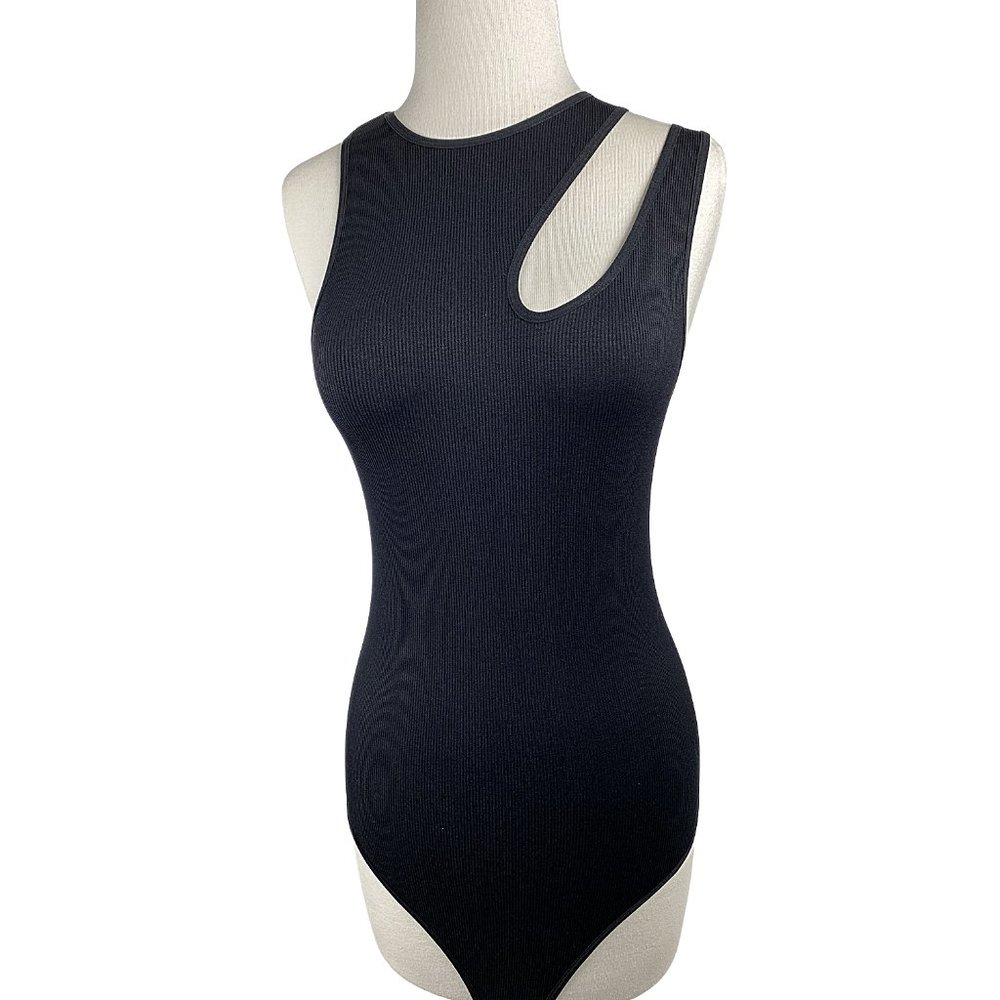 Fitted One-Shoulder Cutout Bodysuit